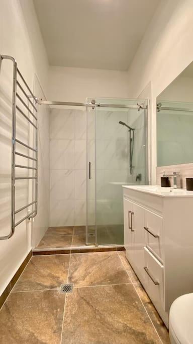 The Statesman Apartment แฮมิลตัน ภายนอก รูปภาพ
